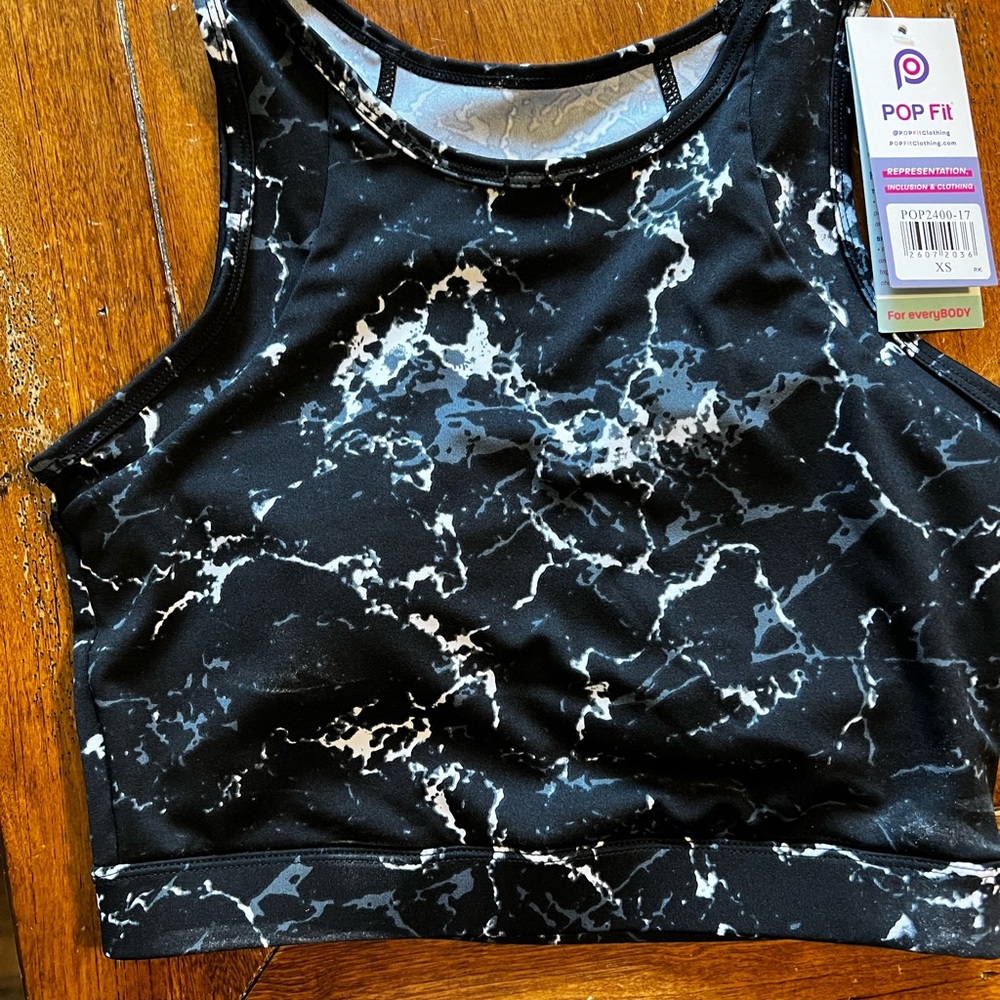 Pop fit sports top